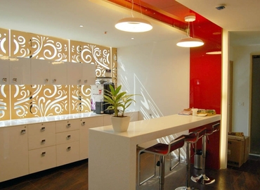 Rent comfortable a 2500 m² Shared workspace  in New Delhi, Level 1 Celebration Gardens Opposite International (110037) - 2 | MatchOffice.com