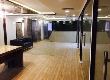 Join flexible a 250 m² Coworking  in Chandigarh, SCO No 156-157 (160009) - 4 | MatchOffice.com