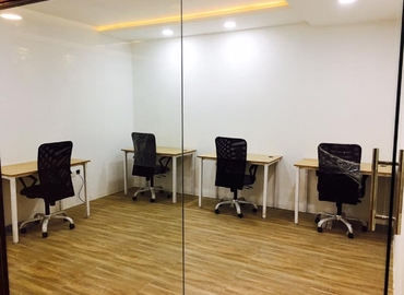 Rent a 50 m² Convention center in Chandigarh, SCO No 156-157 (160009) - 2 | MatchOffice