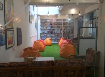 Explore comfortable a 100 m² Co-working  in Pune, Bund Garden Road (411001) - 0 | MatchOffice.com