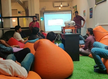 Rent flexible a 100 m² Shared workspace  in Pune, Bund Garden Road (411001) - 2 | MatchOffice.com