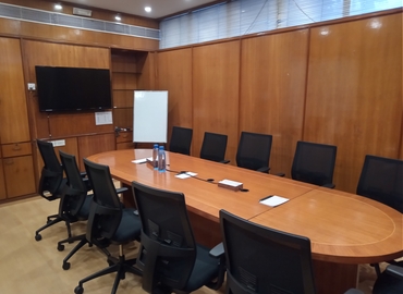 Rent a 970 m² Conference center in New Delhi, Building no. 21 (110019) - 3 | MatchOffice.com