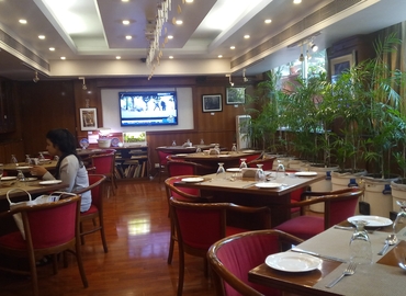 Rent a 970 m² Convention center in New Delhi, Building no. 21 (110019) - 4 | MatchOffice