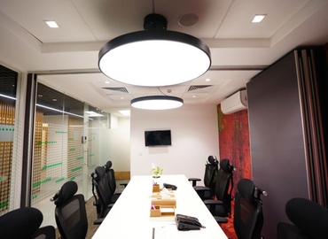 1560 m² Business center place for rent in Gurgaon, First India Place (122002) - 1 | MatchOffice.com