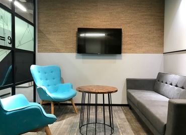 40 m² Coworking space  in New Delhi, Highway (140603) - 2 | MatchOffice.com