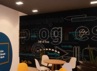 40 m² Shared workspace  in New Delhi, 2nd Floor (570004) - 1 | MatchOffice.com