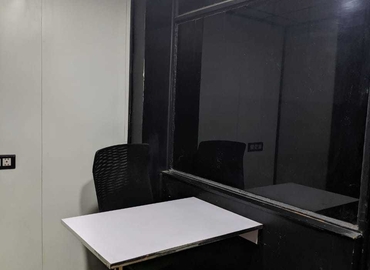 2700 m² Business park building up for rent in New Delhi, 303 (110034) - 3 | MatchOffice.com