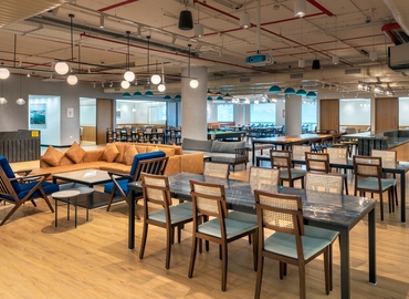 4645 m² Shared office  in Pune, 5th Floor (411001) - 2 | MatchOffice.com