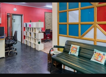 40 m² Shared workspace  in New Delhi, 125 (110049) - 1 | MatchOffice.com