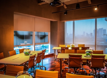 40 m² Co-working  in Mumbai Central, Senapati Bapat Marg (400012) - 1 | MatchOffice