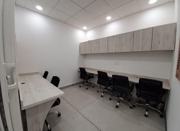 70 m² Business space building for rent in New Delhi, C585 (110024) - 3 | MatchOffice.com