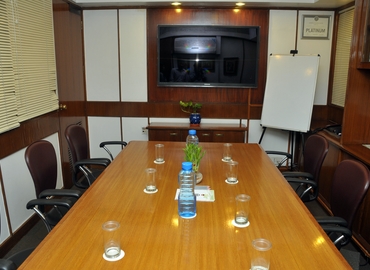 Book a 1108 m² Meeting room in New Delhi, Building No. 21 (110019) - 9 | MatchOffice.com
