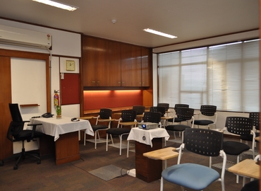 Rent a 1108 m² Convention center in New Delhi, Building No. 21 (110019) - 12 | MatchOffice