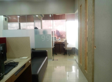 Join comfortable a 2500 m² Coworking space  in Mumbai Central, 1001 (400097) - 1 | MatchOffice.com