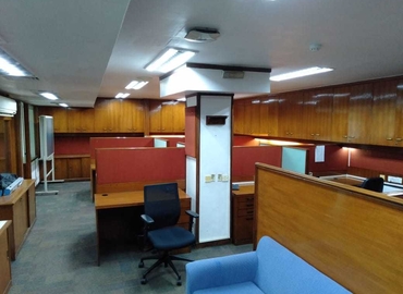 190 m² Business center property up for rent in New Delhi, Building No. 21 (110019) - 17 | MatchOffice.com