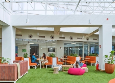 40 m² Serviced office property available to rent in Mumbai Central, B Cross Road (560029) - 2 | MatchOffice.com