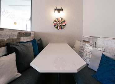 40 m² Shared workspace in Mumbai Central, Doctor Annie Besant Road (400030) - 2 | MatchOffice