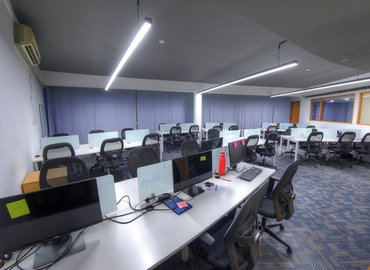 3000 m² Co-working  in Bangalore Central, Plot 100 Export Promotion Industrial Park (560066) - 28 | MatchOffice