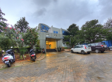3000 m² Coworking  in Bangalore Central, Plot 100 Export Promotion Industrial Park (560066) - 38 | MatchOffice.com