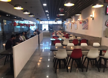 100 m² Serviced office property up for rent in New Delhi, 3rd floor  D 21 corporate park Dwarka  (110077) - 1 | MatchOffice.com