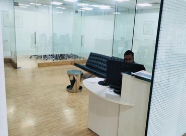 450 m² Serviced office place up for rent in Gurgaon, SCO-83 (122001) - 9 | MatchOffice.com