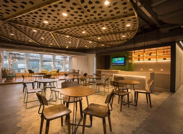 50 m² Convention center in Gurgaon, DLF CyberHub  (120002) - 8 | MatchOffice