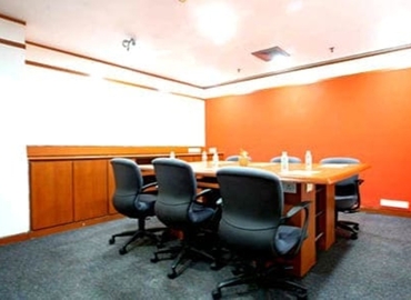 40 m² Shared office  in New Delhi, C Block Road (201301) - 5 | MatchOffice