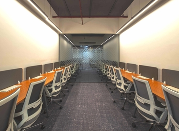 29400 m² Co-working  in Gurgaon, Magnum Tower 1 (122011) - 4 | MatchOffice.com