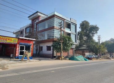 766 m² Serviced office property available to rent in New Delhi, 27 (110043) - 2 | MatchOffice