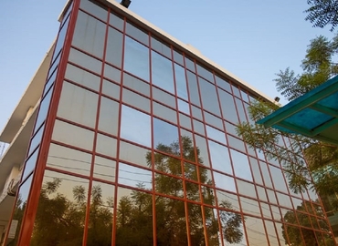 10 m² Business space property for rent in New Delhi, Okhla Phase 1 (110020) - 0 | MatchOffice.com