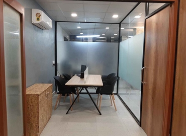 40 m² Business park building available to rent in New Delhi, Panchkuian Marg 55 (110055) - 2 | MatchOffice.com