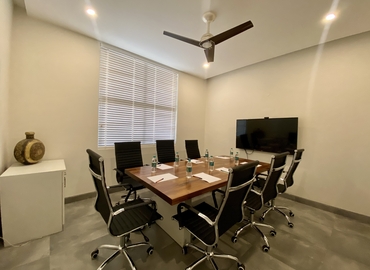 Book a 25 m² Conference center in Bangalore Central, 2nd A Cross Road E 11 (560045) - 1 | MatchOffice