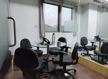 512 m² Business center building up for rent in Bangalore Central, Plot No. 2799 & 2800 (560102) - 3 | MatchOffice.com
