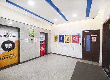 40 m² Coworking  in Bangalore Central,  13th Cross (560030) - 8 | MatchOffice.com