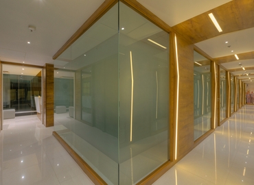 40 m² Coworking space  in Surat, Maharana Pratap Rd (395007) - 9 | MatchOffice.com