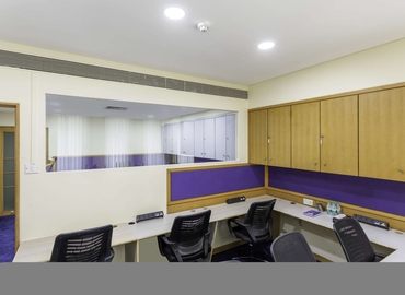 70 m² Coworking space  in Mumbai Central, Marine Lines Mumbai (400020) - 3 | MatchOffice