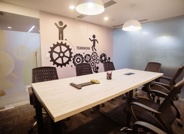 1000 m² Shared workspace  in Noida, 7th Floor (201301) - 2 | MatchOffice.com