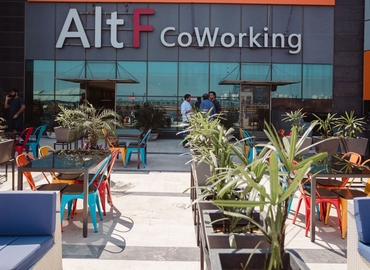 3000 m² Coworking space  in Gurgaon, Mehrauli-Gurgaon Road (122001) - 2 | MatchOffice.com