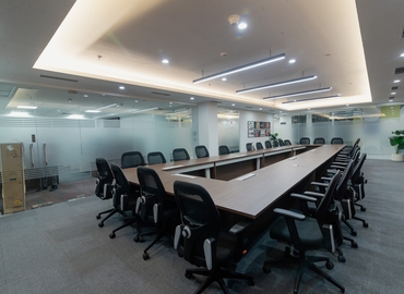 929 m² Serviced office in Noida, Noida-Greater Noida Expressway (201305) - 6 | MatchOffice.com