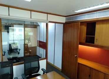 200 m² Business space in New Delhi, Block E Nehru Place (110019) - 7 | MatchOffice