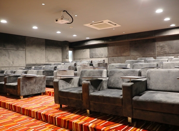 135 m² Serviced office in Mumbai Central, Andheri - Kurla Road (400059) - 10 | MatchOffice.com