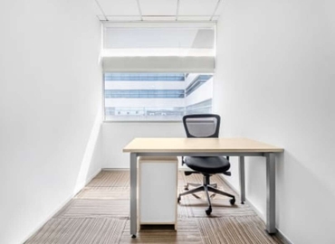 30 m² Coworking  in Noida, 5th Floor (201309) - 3 | MatchOffice.com