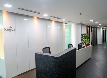 75 m² Business center in Gurgaon, Spaze I-Tech Park (122018) - 2 | MatchOffice.com