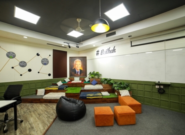 100 m² Coworking  in Noida, Second Floor (201306) - 6 | MatchOffice.com