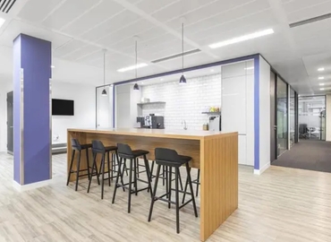 1000 m² Co-working  in Noida, h-191 sector-63 (201301) - 7 | MatchOffice.com