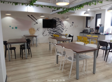 7000 m² Co-working  in Ahmedabad, DAV International School Road Near (380051) - 20 | MatchOffice