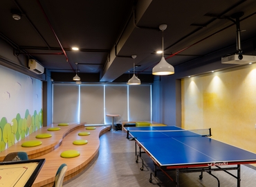 55742 m² Shared workspace  in Ahmedabad, Sarkhej - Gandhinagar Highway (380015) - 1 | MatchOffice