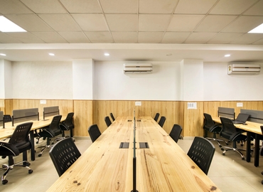 40 m² Coworking space  in New Delhi, Building No. 2 (110074) - 2 | MatchOffice.com