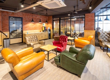 40 m² Shared workspace  in New Delhi, 416 Shahpur Jat (110049) - 4 | MatchOffice.com