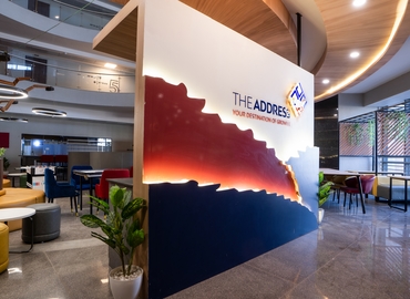 6000 m² Coworking space  in Ahmedabad, Shyamal Cross Road Near (380015) - 1 | MatchOffice